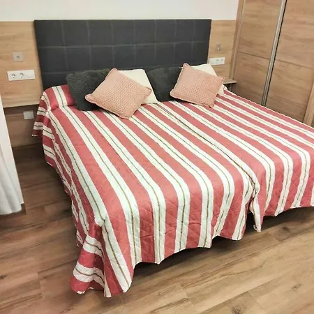 Loft La Calahorra Del Bere Con Posibilidad De Aparcamiento Pregunta Por El Pack Mas Amor Cordoba Exterior photo
