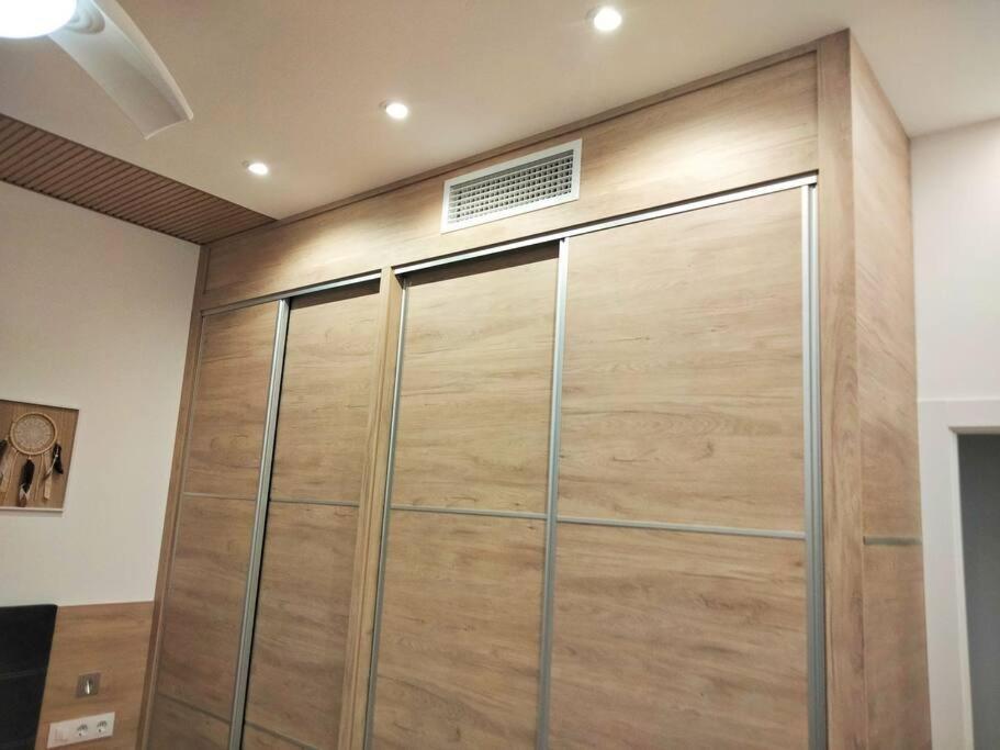 Loft La Calahorra Del Bere Con Posibilidad De Aparcamiento Pregunta Por El Pack Mas * Cordova